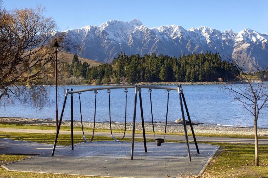 Esplanade Queenstown By Staysouth Room photo